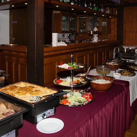 Herzog's Ulsterbruecke Garni 2* Tann (Rhon)