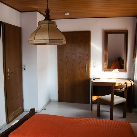 Herzog's Ulsterbruecke Garni Hotel