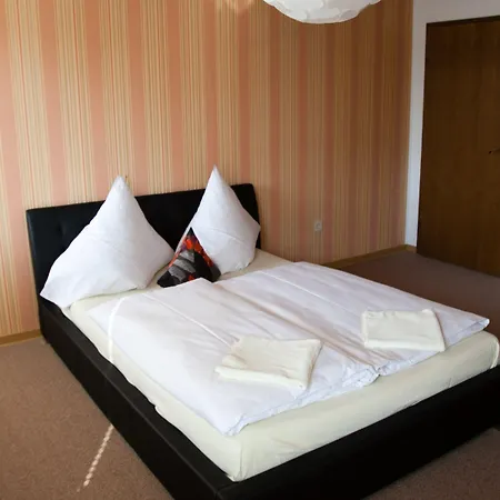 Herzog's Ulsterbruecke Garni