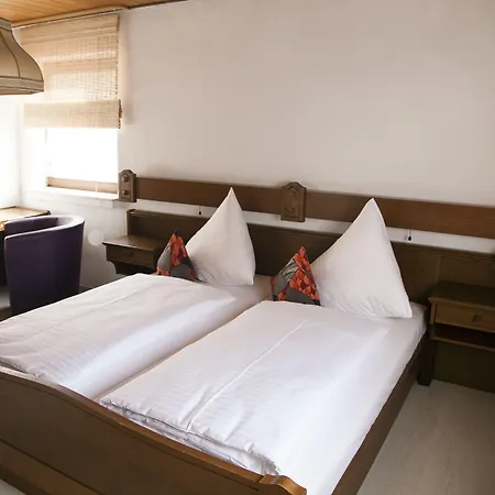 Herzog's Ulsterbruecke Garni 2*