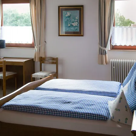 Herzog's Ulsterbruecke Garni Hotel 2*