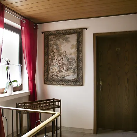 Herzog's Ulsterbruecke Garni Hotel 2*