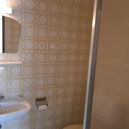 Herzog's Ulsterbruecke Garni Hotel