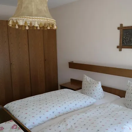 Herzog's Ulsterbruecke Garni