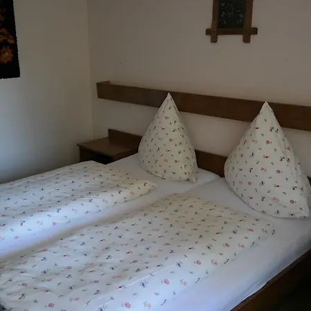 Herzog's Ulsterbruecke Garni Hotel